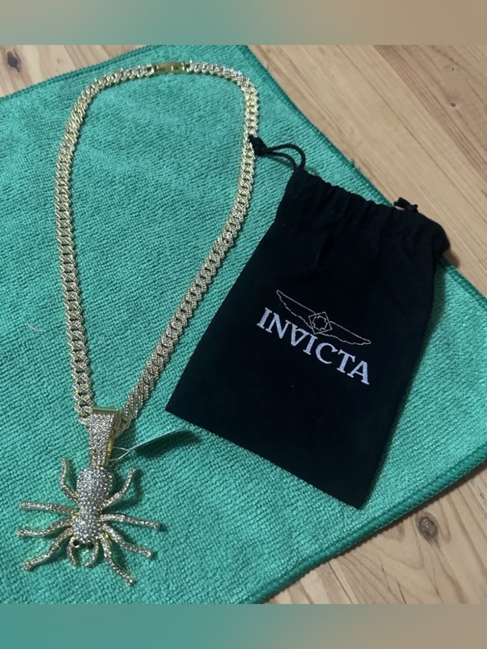 New! Rare INVICTA Spider Chain! Bust Down Cuban 22” Necklace UNISEX STYLE